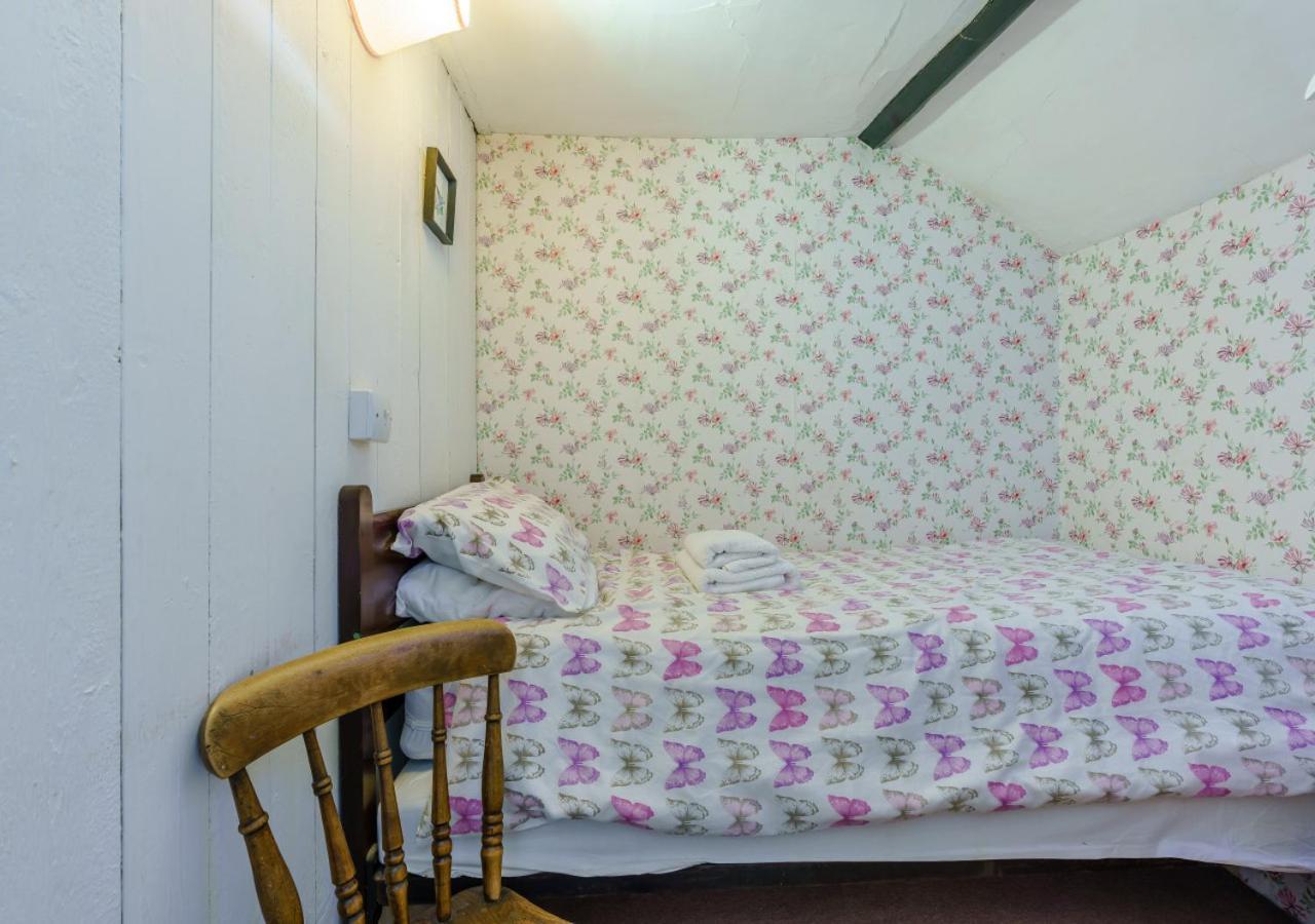 Alice Cottage Робин Худ'с Бей Екстериор снимка